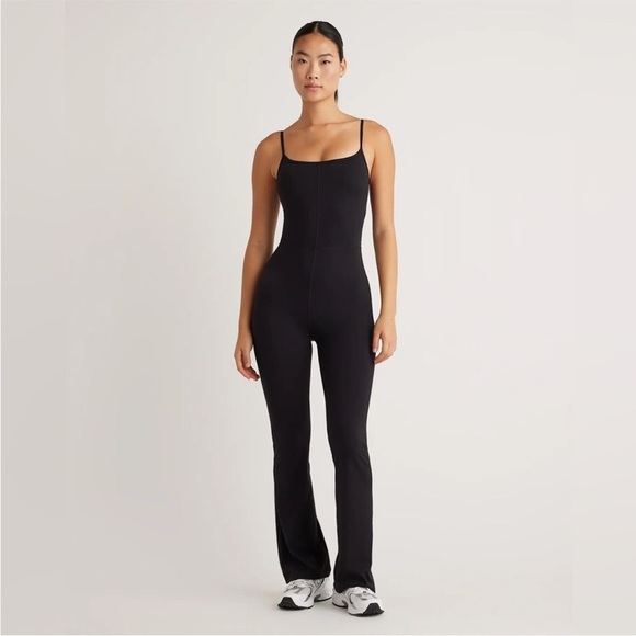 Quince Ultra Form Kick Flare Jumpsuit Sz XL - Picture 1 of 7